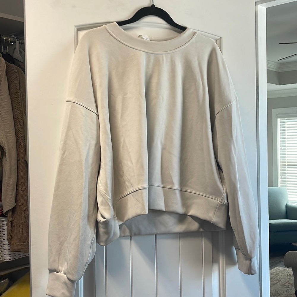 Lululemon softstreme cropped pullover